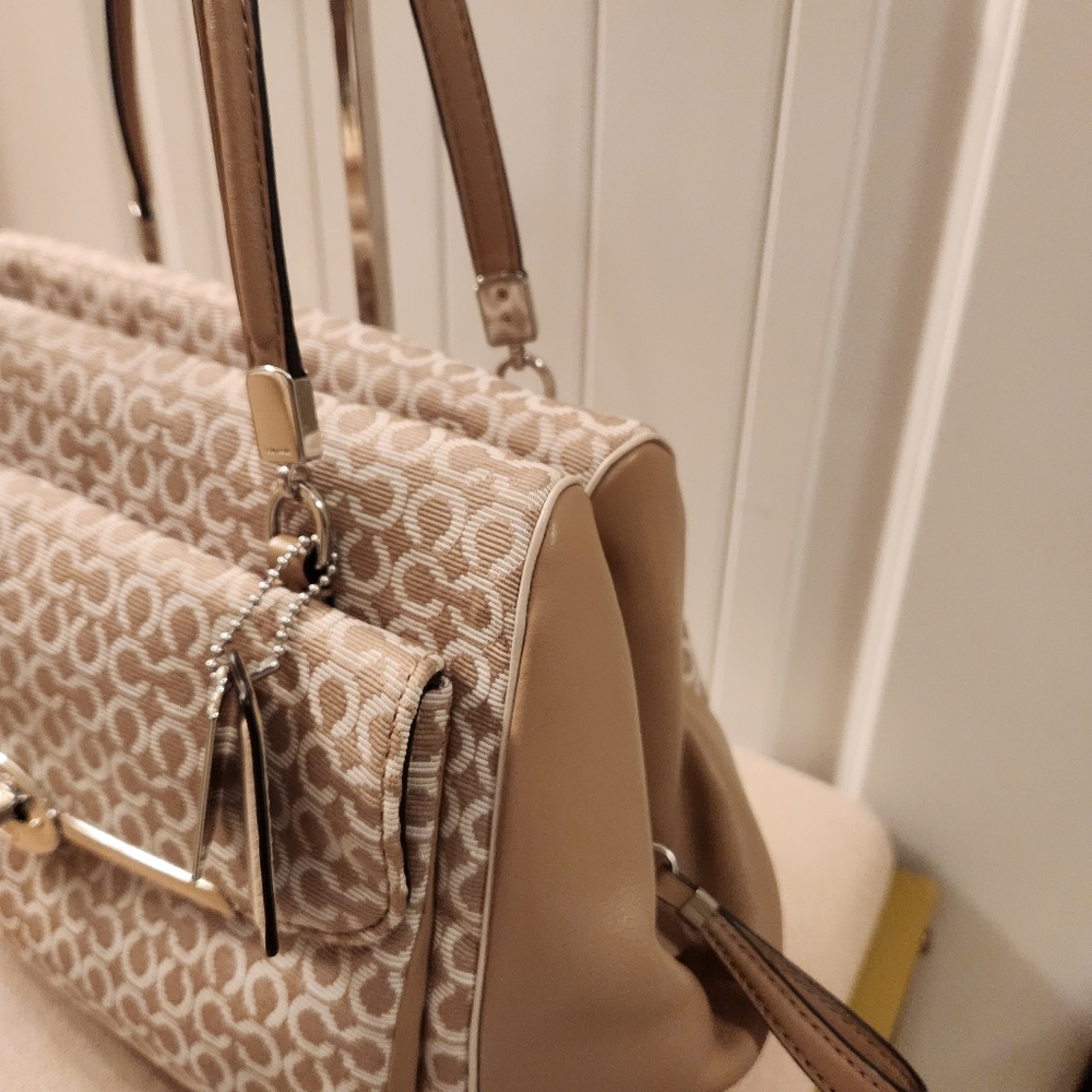 Sold - Picture 9 of 15